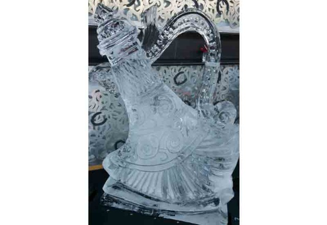 UAE ice carvers show off their best works of art